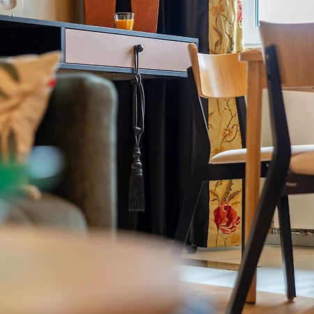 Apartament Przy Wislanskim Deptaku Exteriör bild